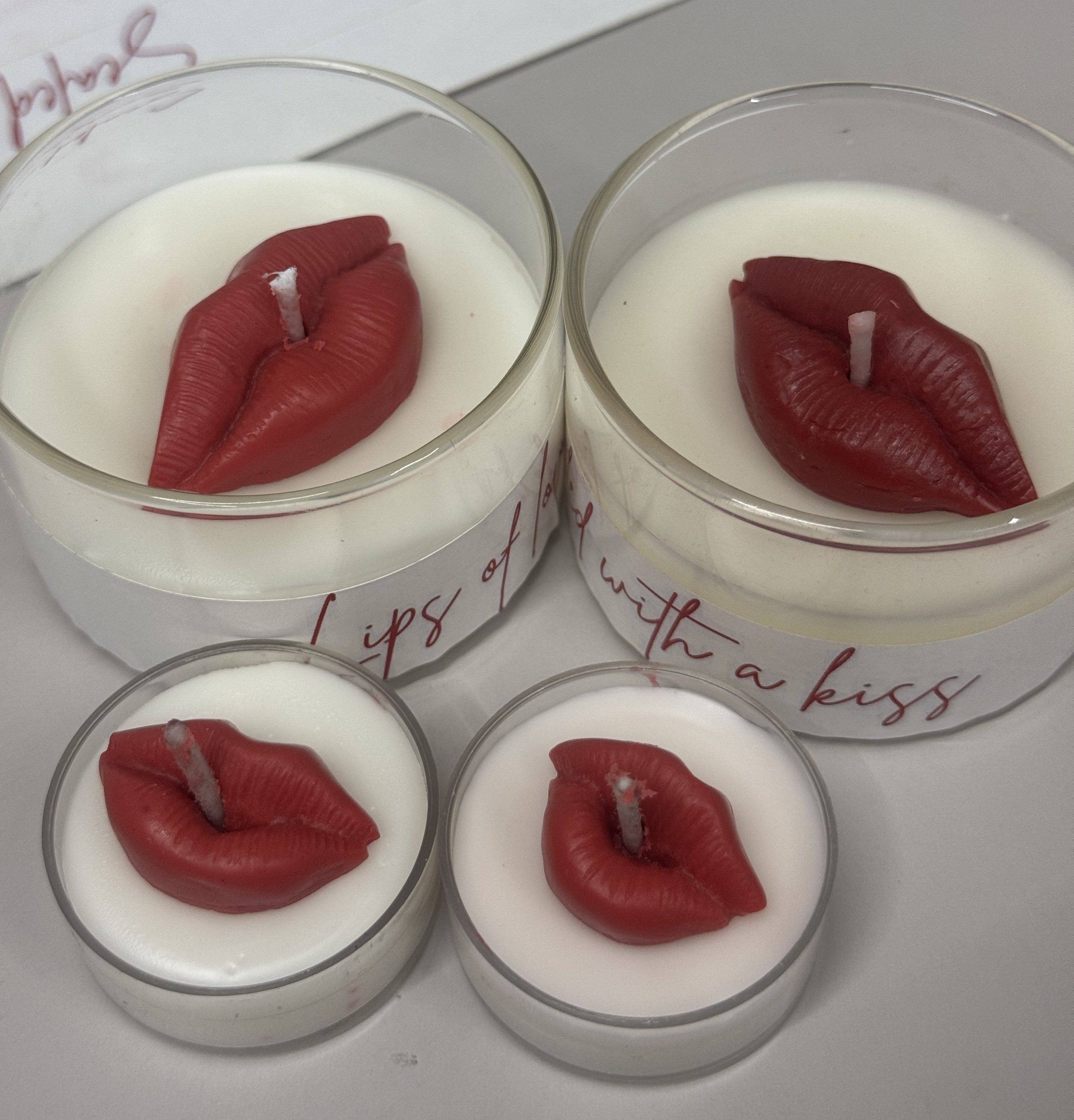 Lip in the Jar candle 